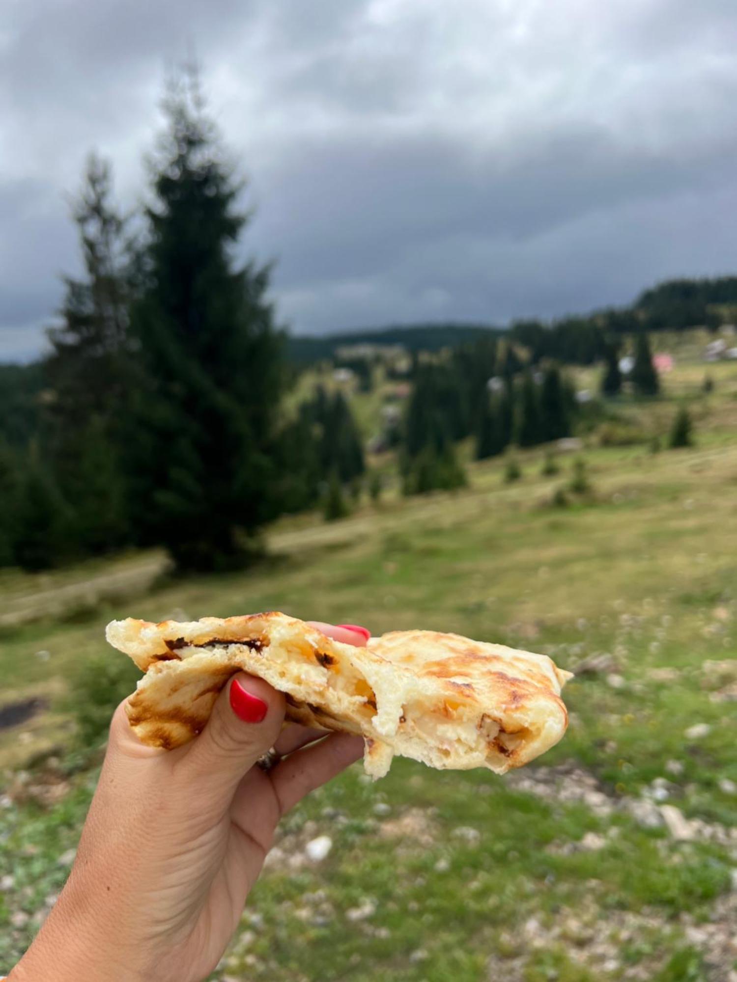Mokki Villa Mărişel Eksteriør bilde